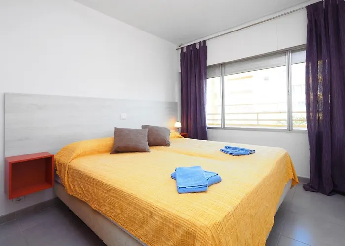 Center-2 By Interhome Apartmán Roses